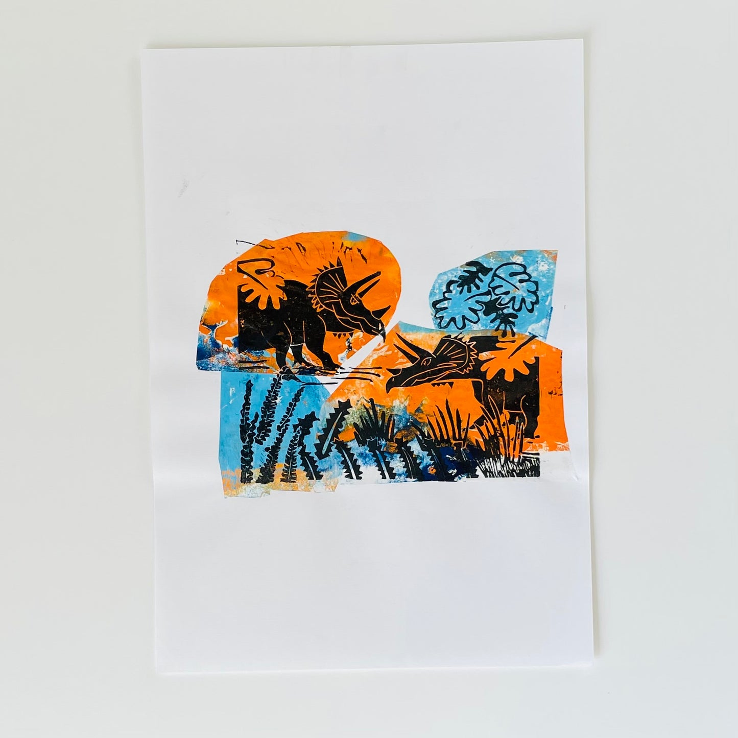 SSFT 2 x Chine colle Triceratops Dinosaurs